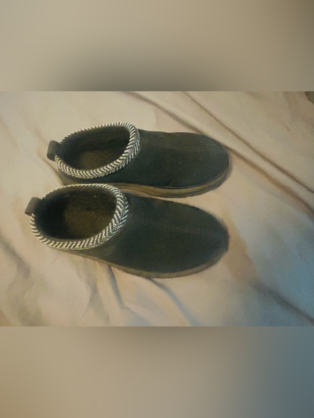 Koolaburra by UGG Black Slip-On Cozy Indoor/Outdoor Shoes
